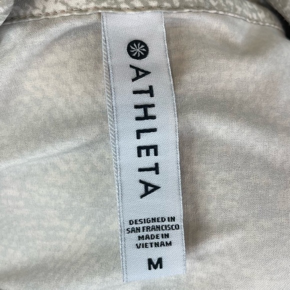 NEW Lululemon Athleta Zuma Tee Shirt Dress Snake Skin Size Medium - Picture 10 of 12